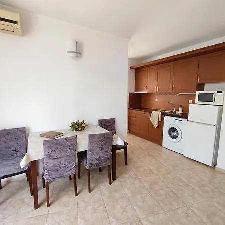 Apartmán азалия-1 Nesebar
